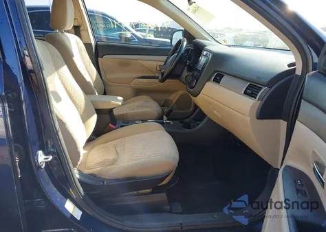 2014 Mitsubishi Outlander Se z USA, uszkodzony, nr VIN JA4AZ3A34EZ015764